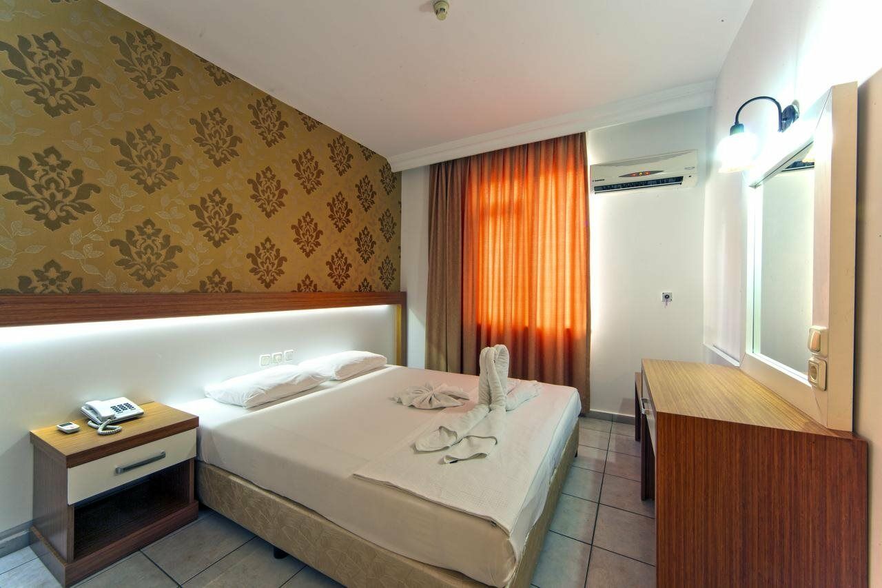Hotel apartamentowy Kleopatra Aytur